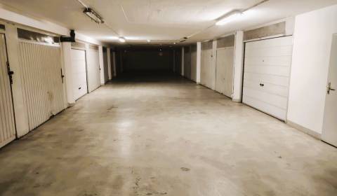 Prodej Garáže, Garáže, ul.Sv. Vincenta, Bratislava - Ružinov, Slovensk