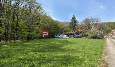 Prodej Pozemky - bydlení, Pozemky - bydlení, Pezinok, Slovensko
