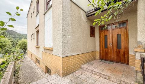 Prodej Rodinný dům, Rodinný dům, Na Chríbe, Nové Mesto nad Váhom, Slov