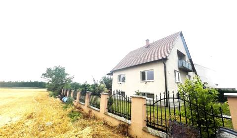 Prodej Rodinný dům, Rodinný dům, Bánovce nad Bebravou, Slovensko