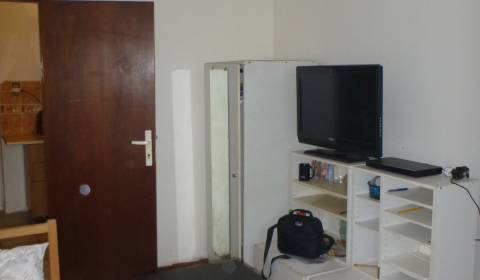 Útulný 2+kk byt ve Vrakuni s balkonem a skvělou dostupností