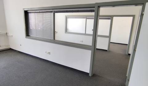 Pronájem Kancelářské prostory, Kancelářské prostory, Nitra, Slovensko