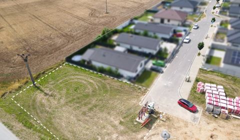 Prodej Pozemky - bydlení, Pozemky - bydlení, Ilava, Slovensko
