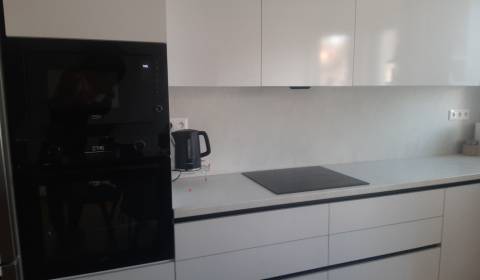 Prodej Byt 3+1, Byt 3+1, Trnava, Trnava, Slovensko