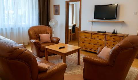 Pronájem Byt 2+1, Byt 2+1, Sibírska, Bratislava - Nové Mesto, Slovensk