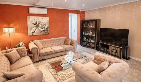 Prodej Byt 3+1, Byt 3+1, Senec, Slovensko