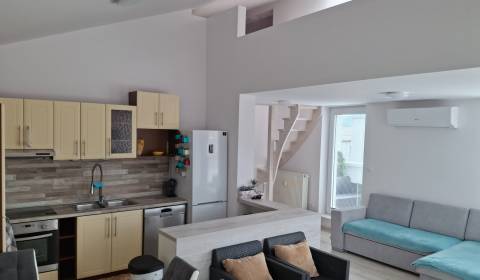 Prodej Byt 4+1, Byt 4+1, Martin, Slovensko