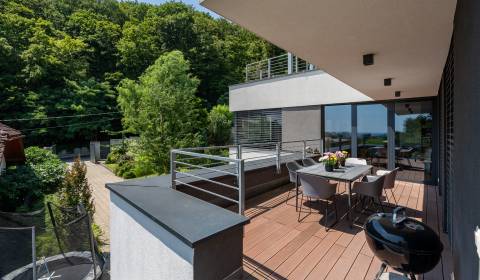 Prodej Rodinný dům, Rodinný dům, Sliačska, Bratislava - Nové Mesto, Sl