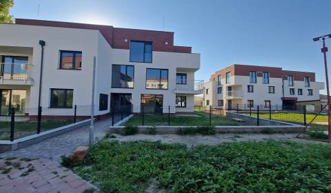 Prodej Byt 3+1, Byt 3+1, Vtáčia, Senec, Slovensko