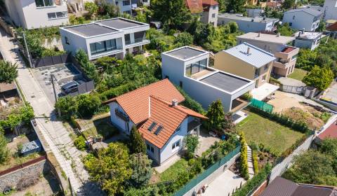 Prodej Rodinný dům, Rodinný dům, Chrasťová, Bratislava - Nové Mesto, S
