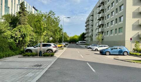 Prodej Garáže, Garáže, Ivánska cesta, Bratislava - Ružinov, Slovensko