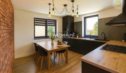 Prodej Rodinný dům, Liptovský Mikuláš, Slovensko