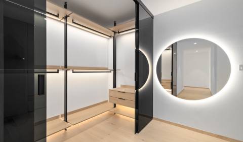 Pronájem Byt 2+1, Byt 2+1, Bratislava - Staré Mesto, Slovensko