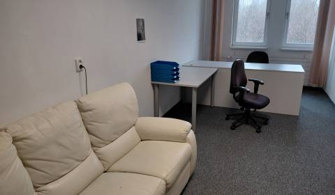 Pronájem Kancelářské prostory, Kancelářské prostory, Studená, Bratisla