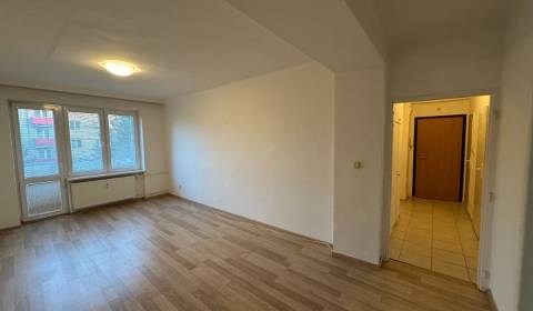 Prodej Byt 2+1, Byt 2+1, Špačinská cesta, Trnava, Slovensko