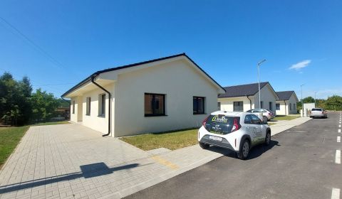 Prodej Rodinný dům, Rodinný dům, Zlaté Moravce, Slovensko