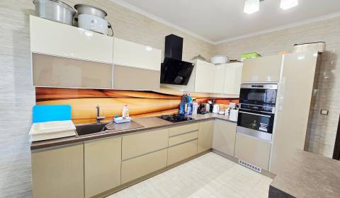 Prodej Rodinný dům, Rodinný dům, Osušiny, Piešťany, Slovensko