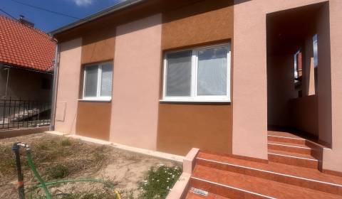 Prodej Rodinný dům, Rodinný dům, Komárno, Slovensko