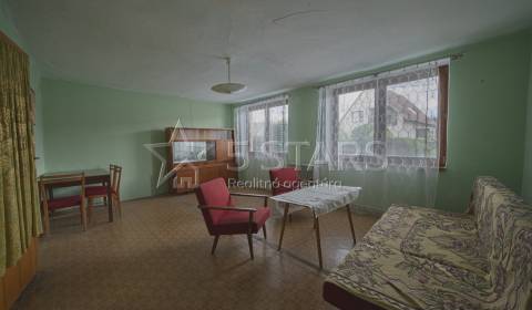 Prodej Rodinný dům, Rodinný dům, Nové Mesto nad Váhom, Slovensko