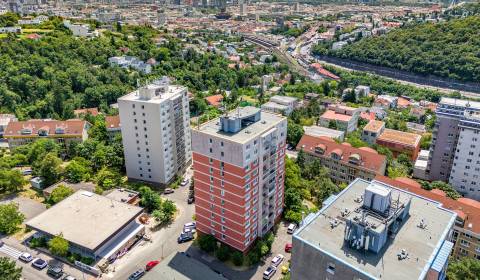 Prodej Byt 3+1, Byt 3+1, L.Dérera, Bratislava - Nové Mesto, Slovensko