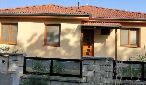 Prodej Rodinný dům, Rodinný dům, Zlaté Moravce, Slovensko