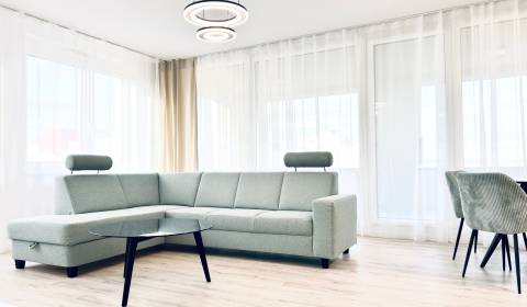 Pronájem Byt 3+1, Byt 3+1, Karpatská, Poprad, Slovensko