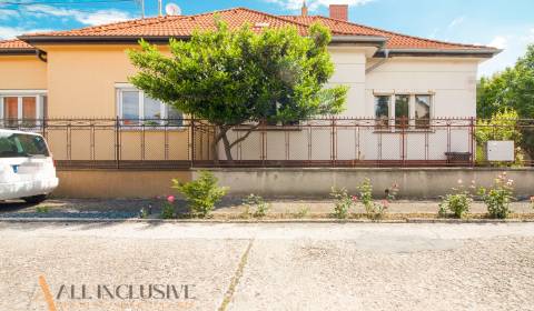 Prodej Rodinný dům, Rodinný dům, Galanta, Senec, Slovensko