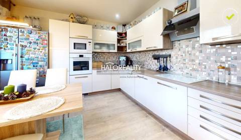 Prodej Byt 3+1, Poltár, Slovensko