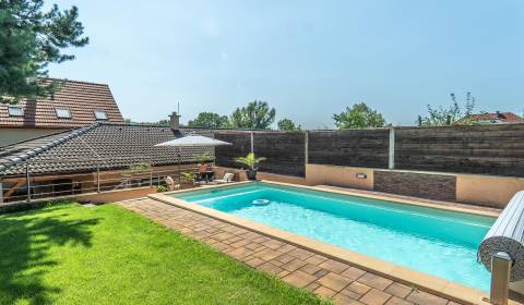 Prodej Rodinný dům, Rodinný dům, K zlatému rohu, Bratislava - Devín, S