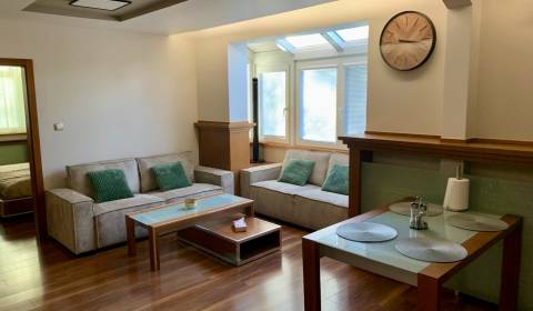 Pronájem Byt 2+1, Byt 2+1, Teplická, Bratislava - Nové Mesto, Slovensk