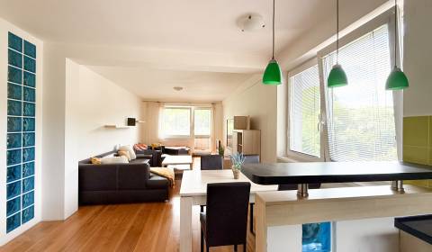 Prodej Byt 2+1, Byt 2+1, Kvačalova, Žilina, Slovensko