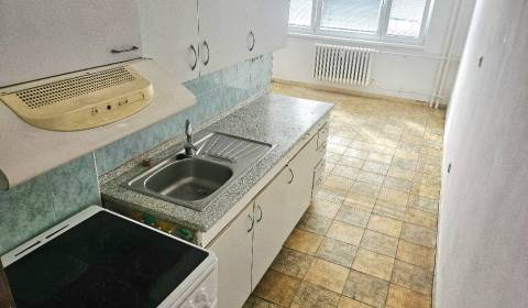 Prodej Byt 3+1, Byt 3+1, Bánovce nad Bebravou, Slovensko