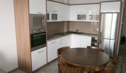 Pronájem Byt 2+1, Byt 2+1, Cyrila a Metoda, Piešťany, Slovensko