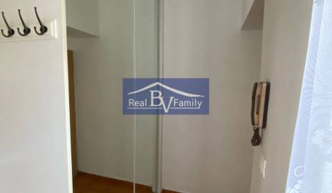 Pronájem Byt 1+1, Byt 1+1, Janáčkova, Bratislava - Staré Mesto, Sloven