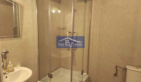 Pronájem Byt 2+1, Byt 2+1, Bratislava - Nové Mesto, Slovensko