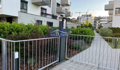 Pronájem Byt 3+1, Byt 3+1, Martina Granca, Bratislava - Dúbravka, Slov