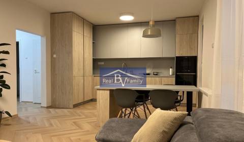 Pronájem Byt 2+1, Byt 2+1, Nábrežie arm. gen. Ľ. Svobodu, Bratislava -