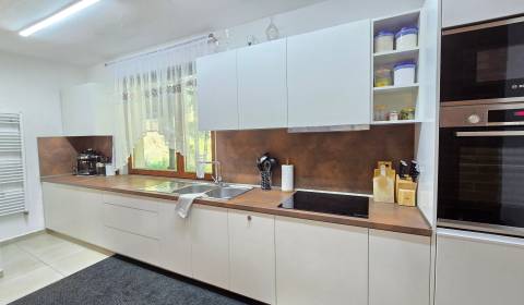 Prodej Rodinný dům, Rodinný dům, Brezno, Slovensko