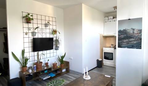 Prodej Byt 2+1, Byt 2+1, Stavbárska, Martin, Slovensko