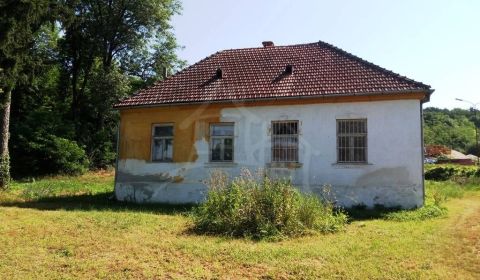 Prodej Rodinný dům, Rodinný dům, Nové Mesto nad Váhom, Slovensko