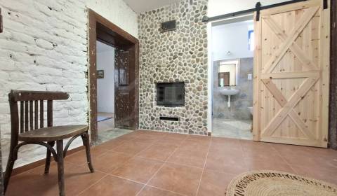 Prodej Rodinný dům, Rodinný dům, Komárno, Slovensko