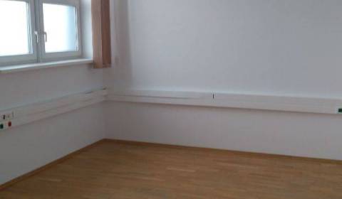 Pronájem Kancelářské prostory, Kancelářské prostory, Údernícka, Bratis