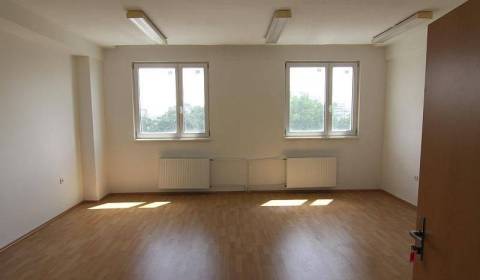 Pronájem Kancelářské prostory, Kancelářské prostory, Galvaniho, Bratis