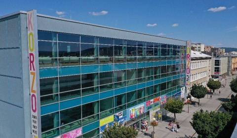 Pronájem Prostory pro obchod, Topoľčany, Slovensko