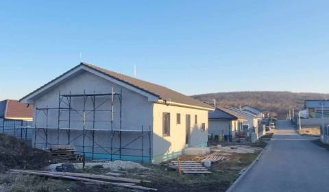 Prodej Rodinný dům, Nitra, Slovensko