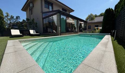 Prodej Rodinný dům, Rodinný dům, Topoľčany, Slovensko