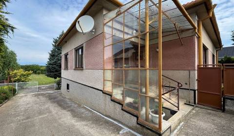 Prodej Rodinný dům, Rodinný dům, ticha, Topoľčany, Slovensko