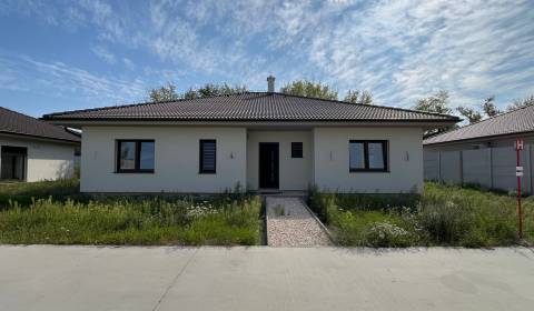 Prodej Rodinný dům, Rodinný dům, Komárno, Slovensko