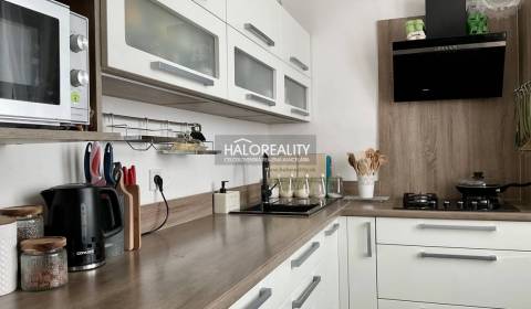 Prodej Byt 3+1, Brezno, Slovensko