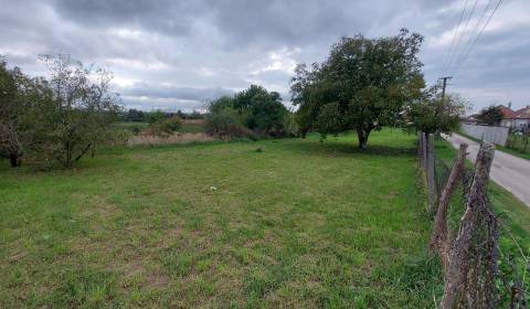 Prodej Pozemky - bydlení, Pozemky - bydlení, Nové Zámky, Slovensko